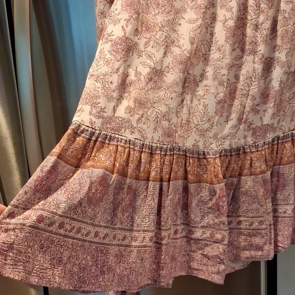 Mystree Blush Floral Top - Picture 5 of 7